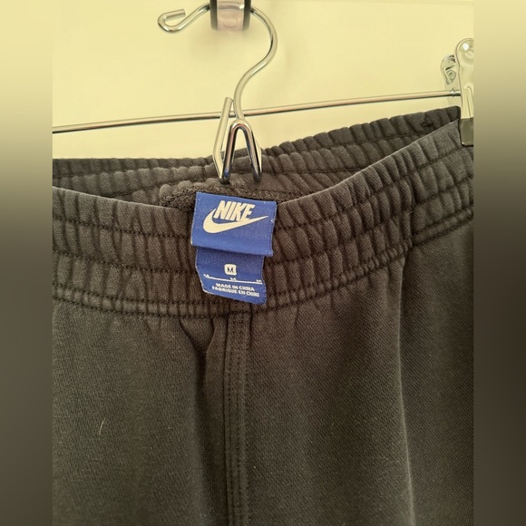 Nike Straight Leg Joggers/Sweatpants (M) - Picture 3 of 3